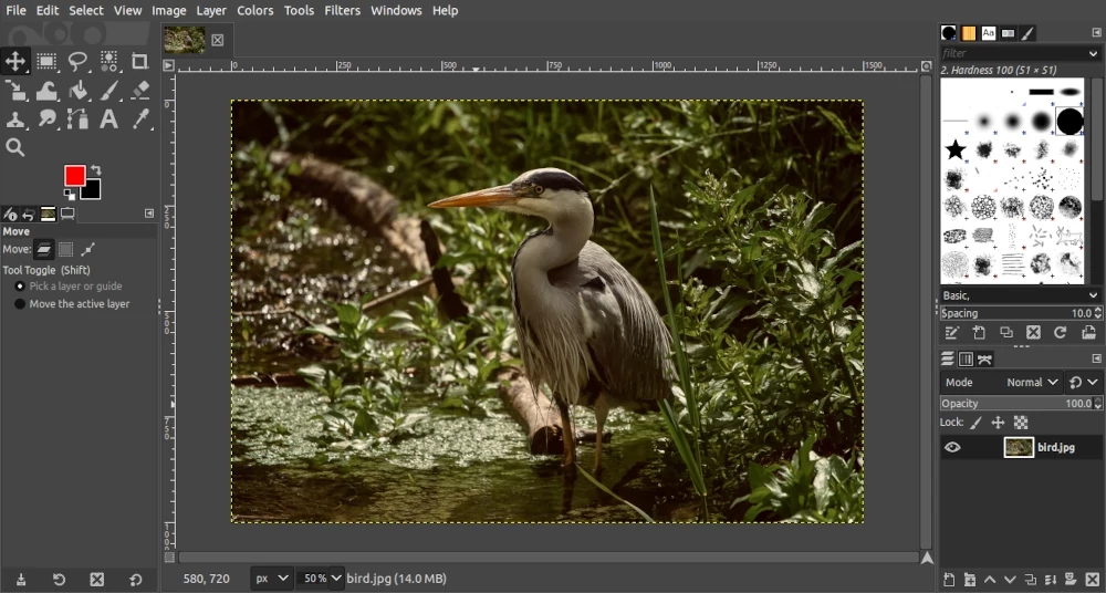 How to blur the image background in GIMP